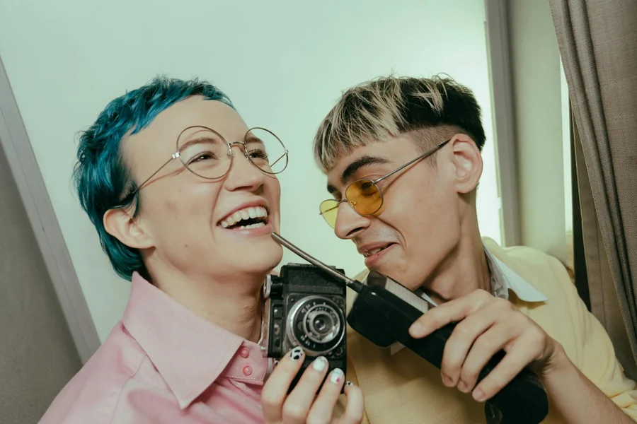 Foto dating gerada por IA - exemplo de resultado FotoIA
